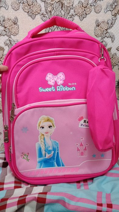 Продам рюкзак школьный.