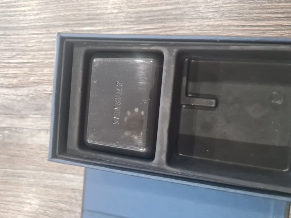 Кутия  за телефон Samsung Galaxy S7