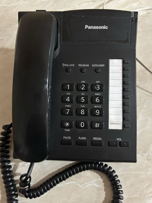 Телефонный аппарат