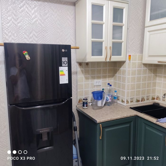 Продаётся двухкомнатная квартира на алайском рынке 2/4/4