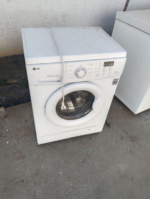 Продам стиральную машину