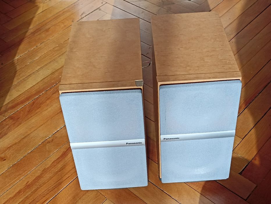 Set/PerecheBoxeAudio-Raft cu talpă mică, SB-PM18, 6ohmi, 2x60W, impecabile, cu plasa protecție și ieșire separată 2 cai, originale-Panasonic.