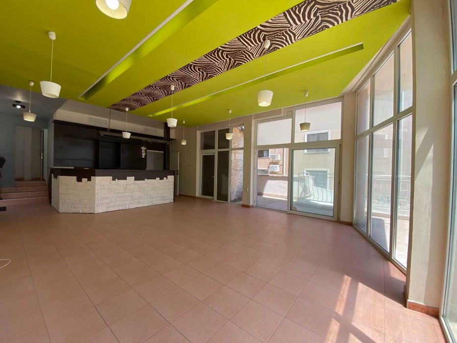 Дава се под наем Заведение в Варна, Бриз - 147 кв.м за 600 € - Снимка #3