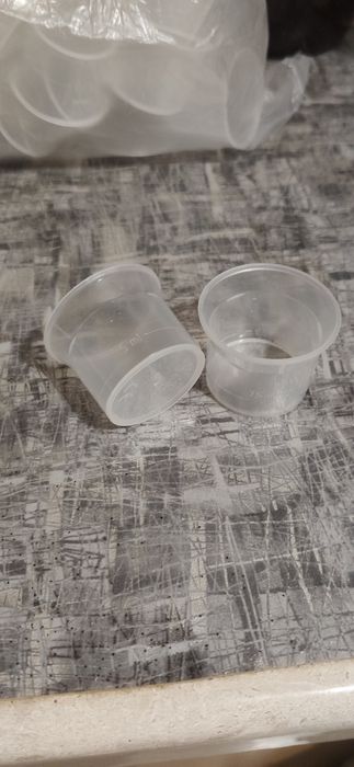 Продам стаканчики мерные (70 шт )