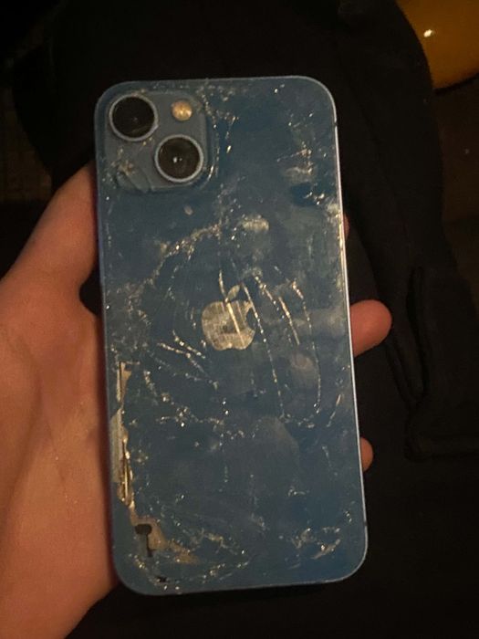 Продавам iphon 13