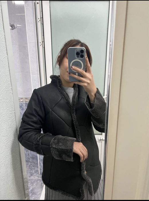 Дубленка натуральная М размер