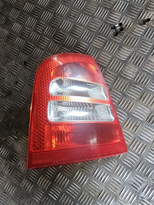 Stop  stanga SKODA OCTAVIA 1