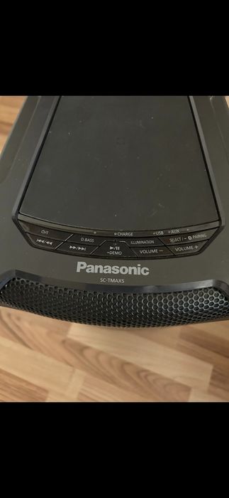 Vând boxa bluetooth