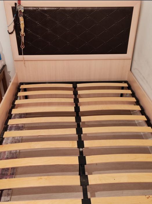 Продам кровать без матроса