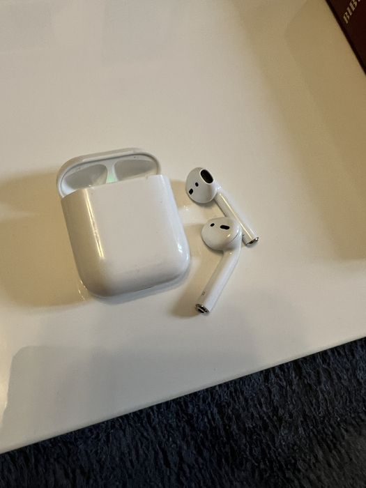 Apple Airpods Gen.2 originale stare f buna,bateria tine foarte bine!