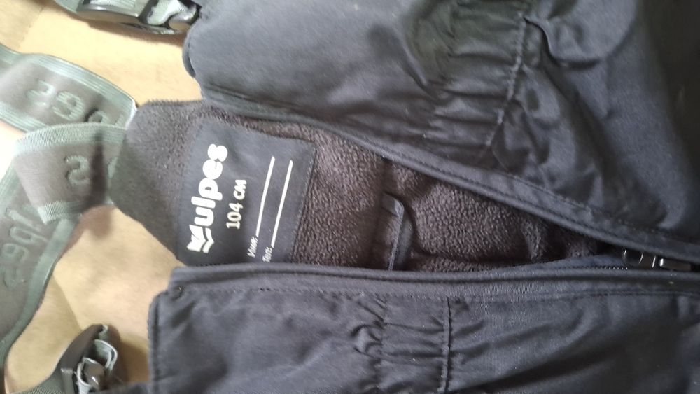 Продам комбинезон штаны рост 104