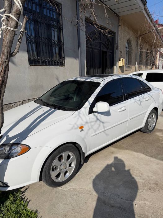 Продается Jentra В отличном состоянии