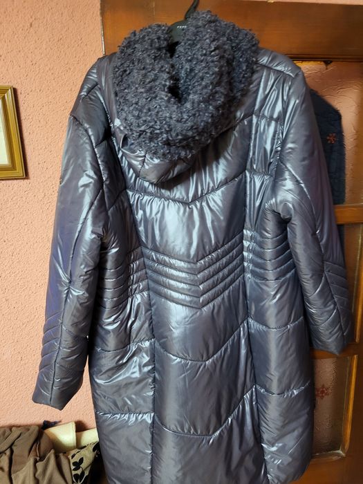 Geaca dama marimea 54 poloneza cu pana gasca