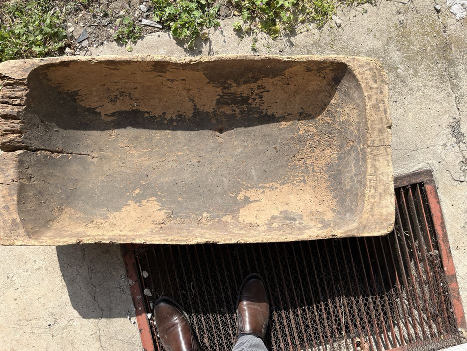 Дървено корито за декорация