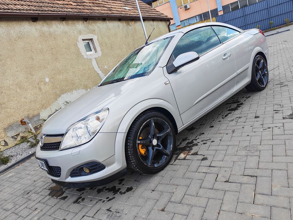 Opel Astra H GTC