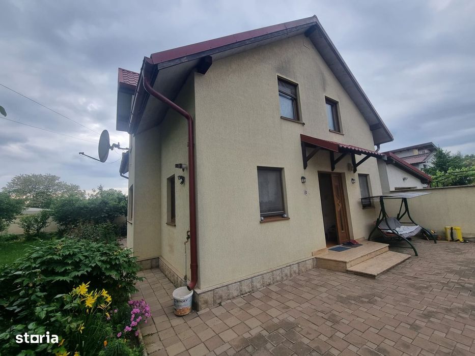 Vilă P+M,teren 1.790 mp,Simeria-zonă rezidențială