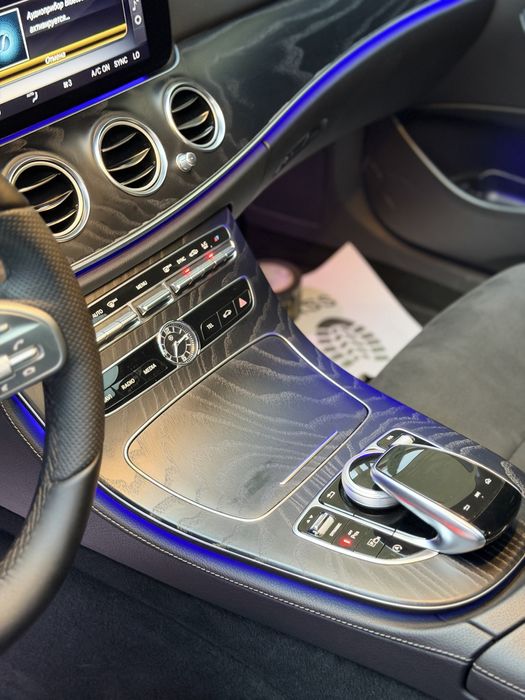 Mercedes Benz W213