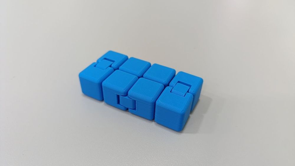 Антистресс бесконечный куб