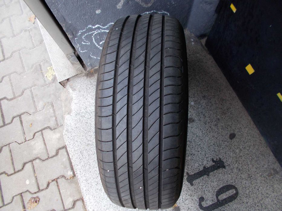 Нова цена за Летни гуми Michelin 195/55/16 8H7