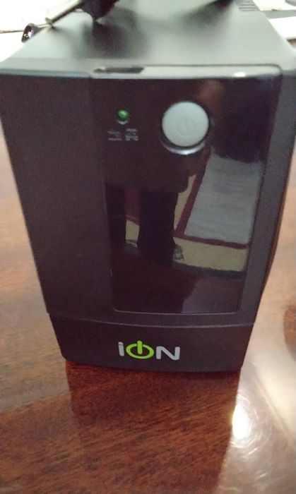Продаю UPS iON A-600 источник бесперебойного питания