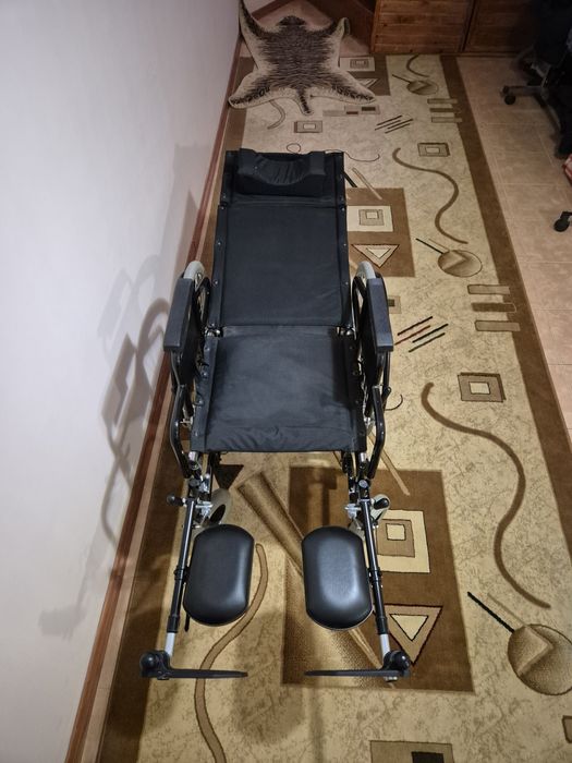 Инвалидная коляска