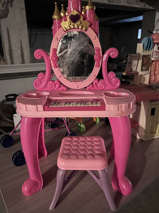 детские игрушки, сумки…