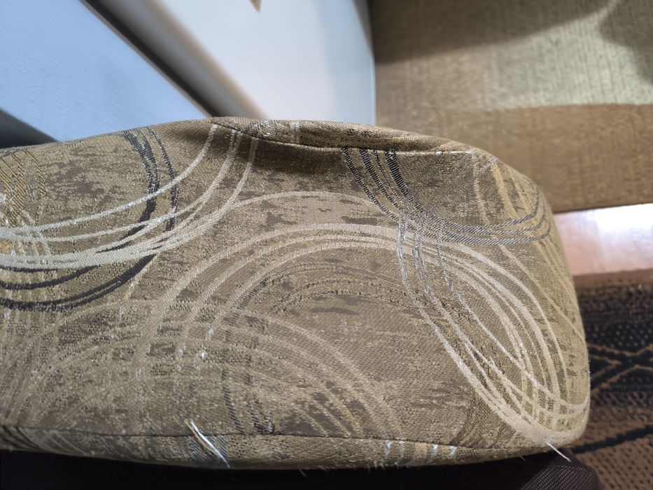 СПЕШНО! Кафяв  диван с функция сън и ракла