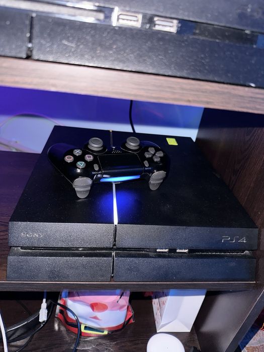 PlayStation 4 Като Нов
