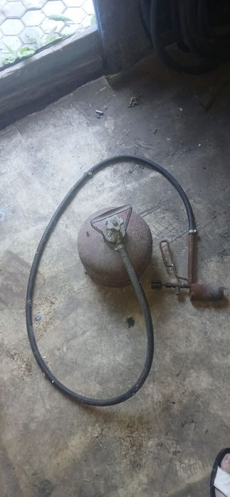 Продам газ балон