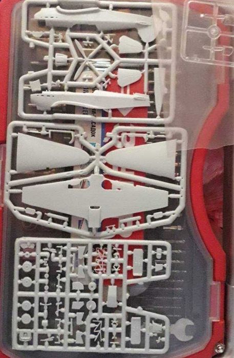 Сборная модель самолета Як-1 (Амодел 1/72)