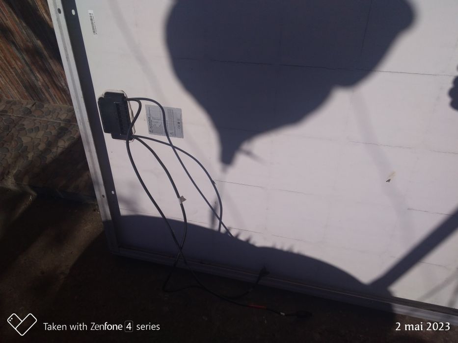 Panouri fotovoltaice 240w