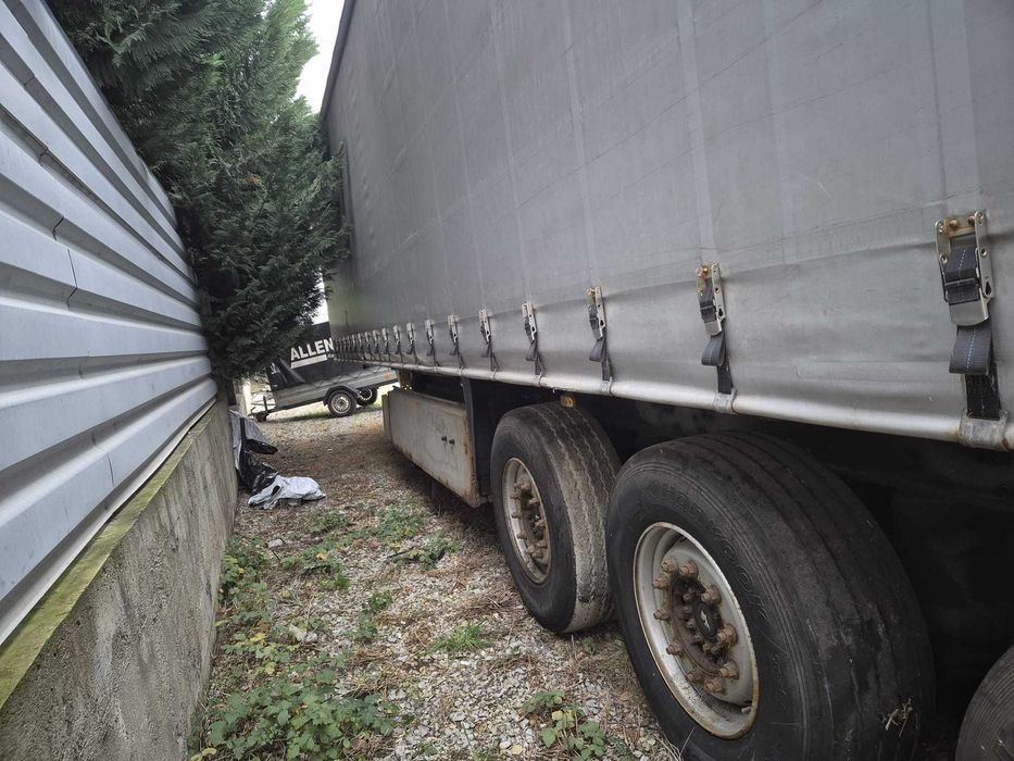 Vand Mercedes Actros 1846 mp3 an 2011+Semiremorca Schmitz  stand 2008