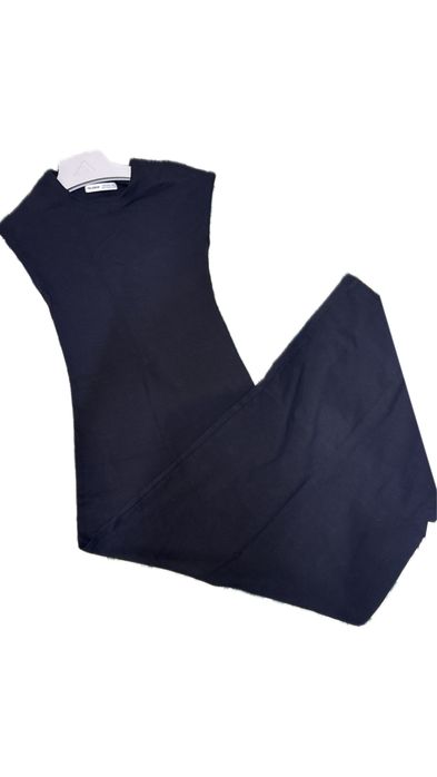 Продам облегающее платье Pull&Bear