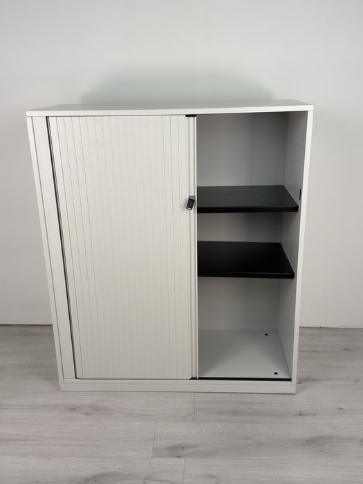 офисен шкаф етажарка съхранение на документи и други нужди обзавеждане