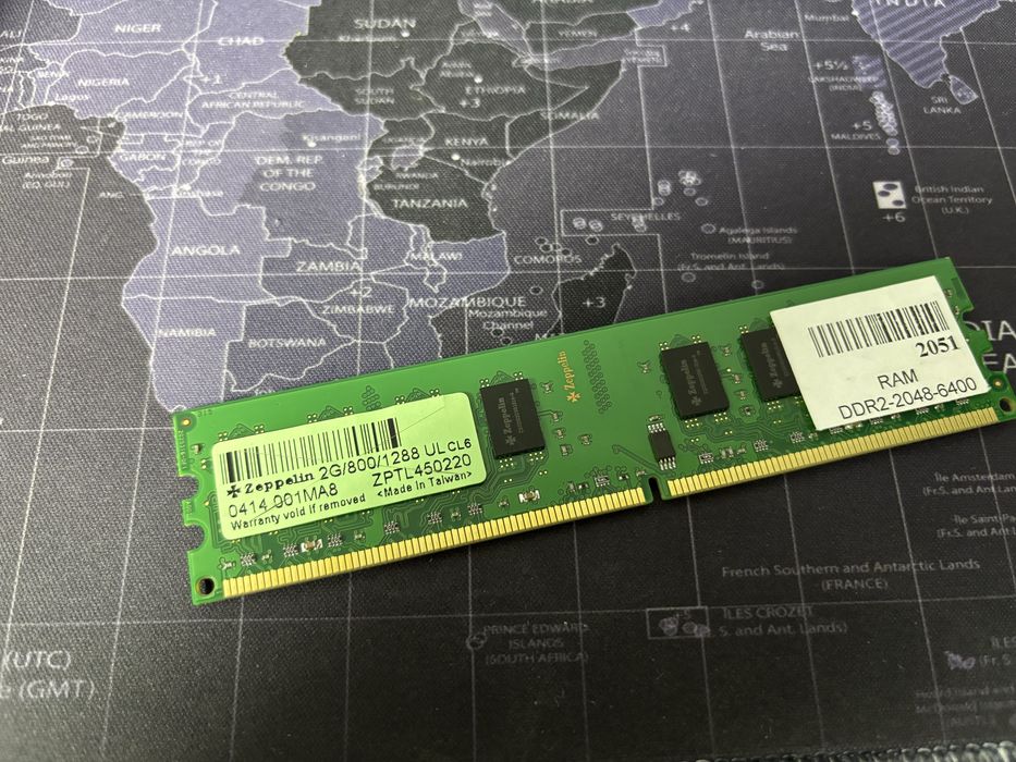 Корпус / кулер / ОЗУ DDR2 2Gb