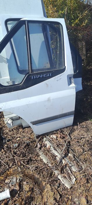 Врати u преден капак за ford transit