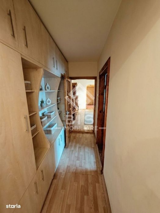 Apartament Generos de 4 Camere în Bistrița – Zonă Centrală