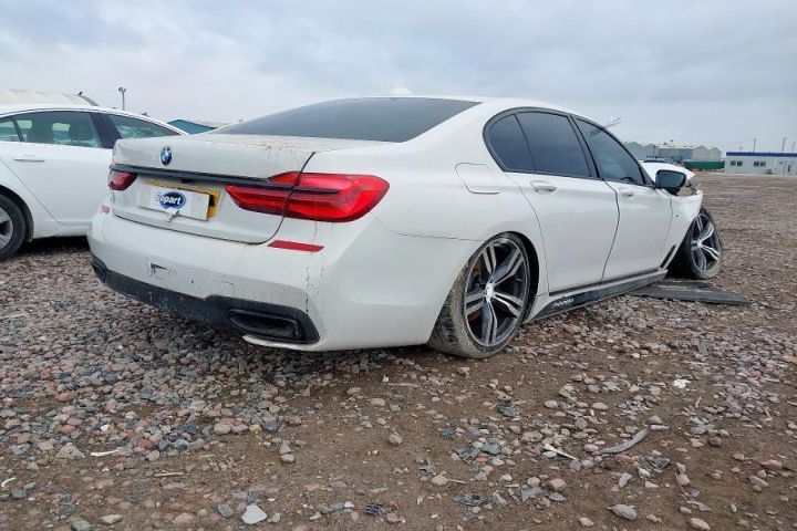 Dezmembrez BMW Seria 7 G11/G12 [2015 - 2020] Sedan 730d xDrive Steptr