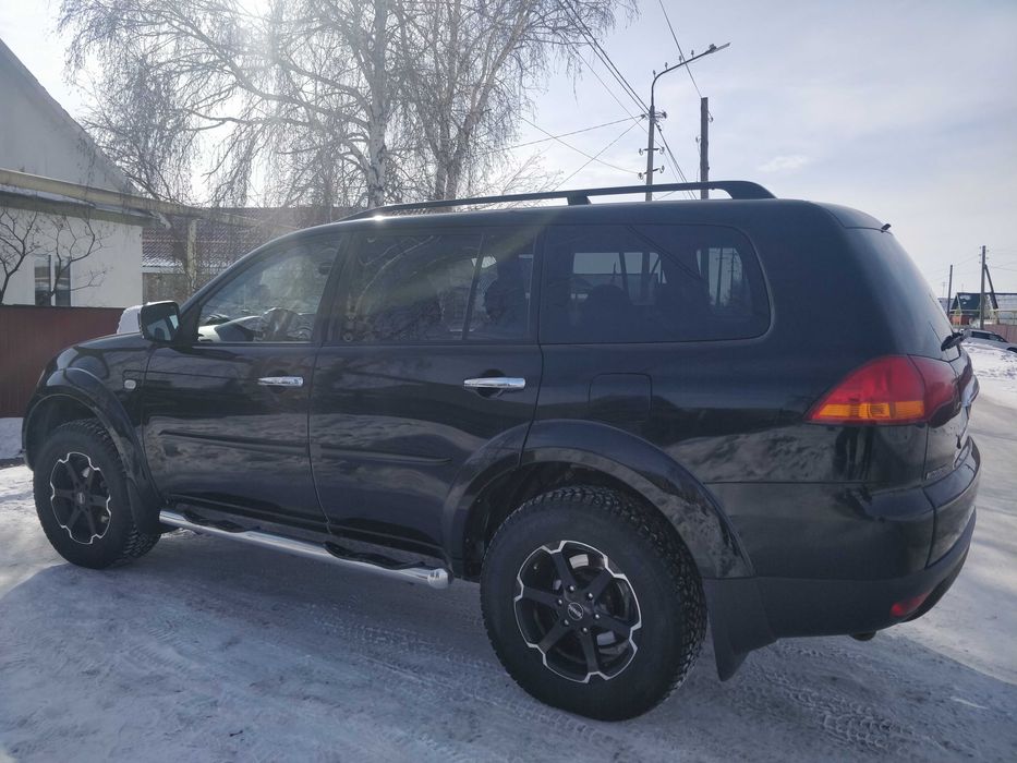 Mitsubishi Pajero sport 2012г.