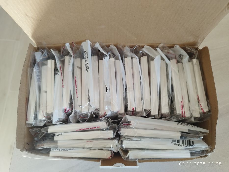 Рамки за контакти мутлусан