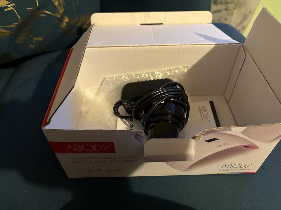 UV/LED лампа за маникюр ABODY 9C + щипки за сваляне на гел лак