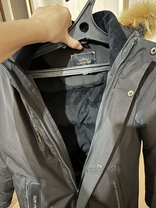 Продам зимнию куртку