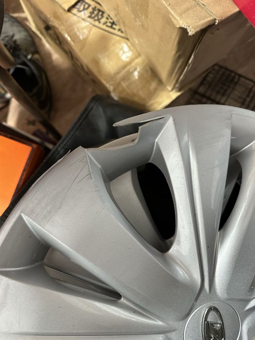 Продам колпаки R 15 Веста