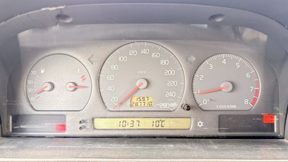 Volvo V70 2.0 газ/бензин