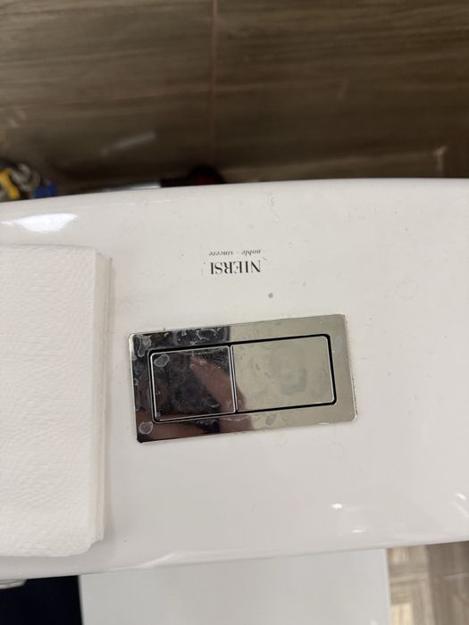 Продаем унитазы не дорого