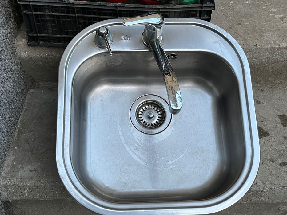 Иноксова мивка Тека + смесител