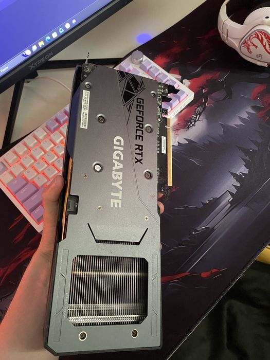 Продам видеокарту RTX3050