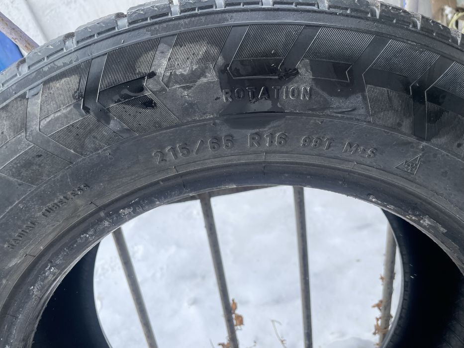 Продам зимнюю резину б/у