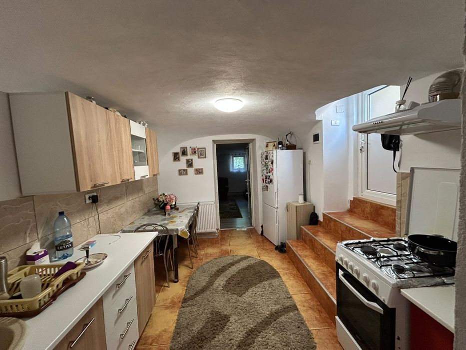 Vând apartament 2 camere