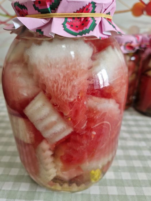 Арбуз маринованный